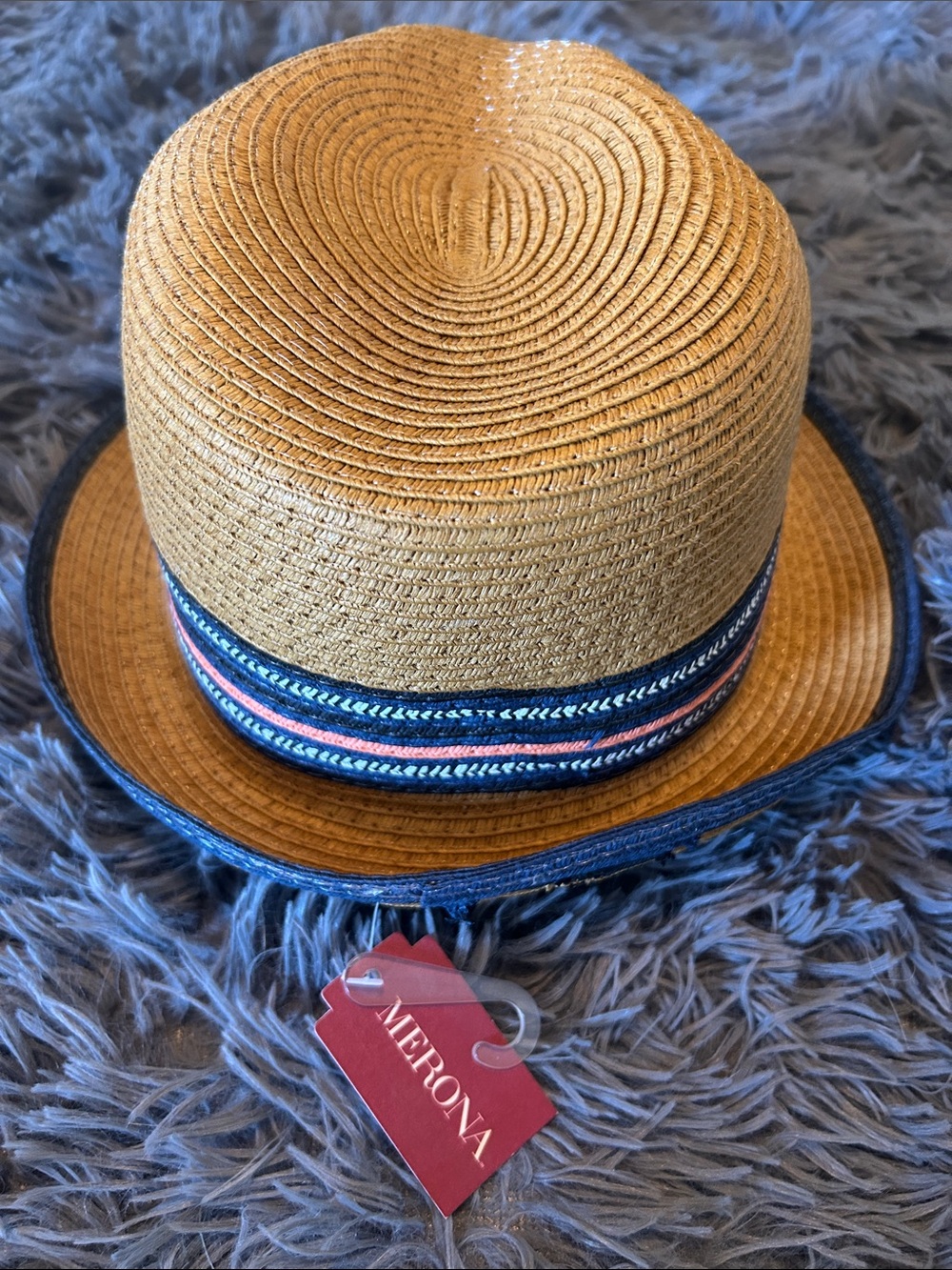 Meriona hat